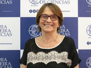 Helena Nader assume presidência da Academia Brasileira de Ciências