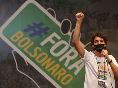 Dois milhões de novos eleitores jovens serão fundamentais para derrotar Bolsonaro, avalia UMES