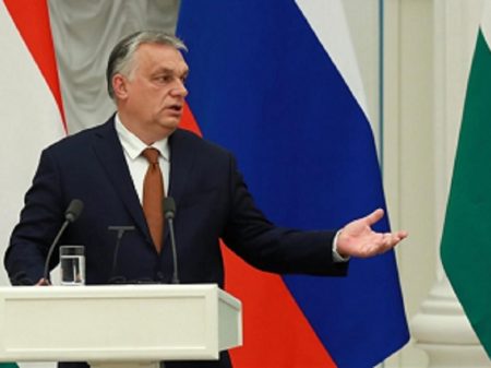 Cortar petróleo russo seria ‘bomba atômica na economia nacional’, diz premiê da Hungria