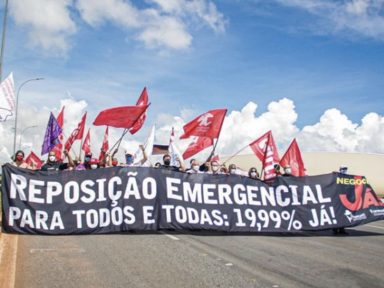 Bolsonaro diz que nem mesmo reajuste de 5% está garantido aos servidores públicos