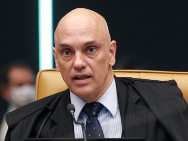 Moraes só fez cumprir suas obrigações ao autorizar operação da PF contra golpistas