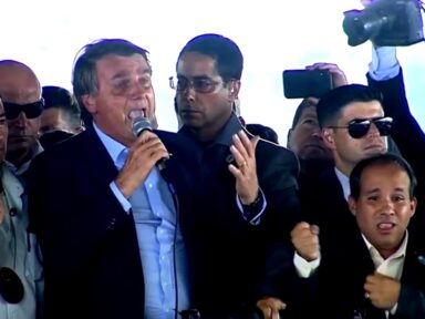 Justiça de SP condena Bolsonaro por dano moral a jornalistas em ação do Sindicato