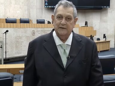 Histórico defensor dos aposentados e idosos, vereador Arnaldo Faria de Sá falece em SP