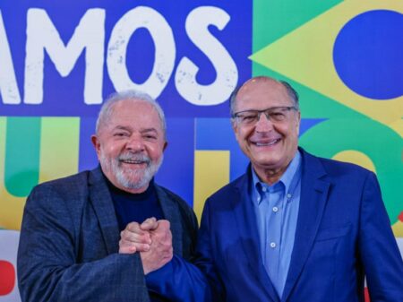 Mais de mil economistas lançam manifesto em apoio à chapa Lula-Alckmin