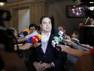 PE: Paulo Câmara anuncia pensão às famílias das 128 vítimas das chuvas e R$ 1,5 mil a desabrigados