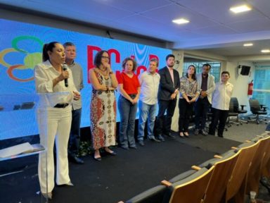 Em ato pluripartidário, PCdoB recepciona a deputada Luana Ribeiro em Tocantins