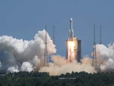 China lança com sucesso o segundo módulo de sua estação espacial