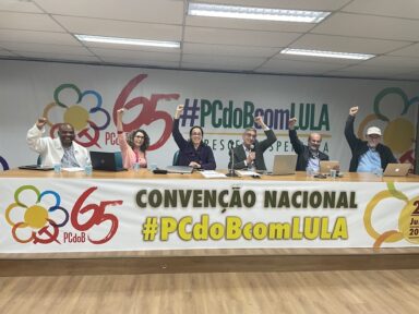 PCdoB aprova coligação e chapa Lula-Alckmin para derrotar Bolsonaro e o golpismo