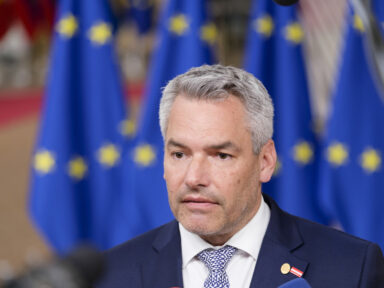 Áustria rejeita embargo ao gás russo por causar desemprego em massa