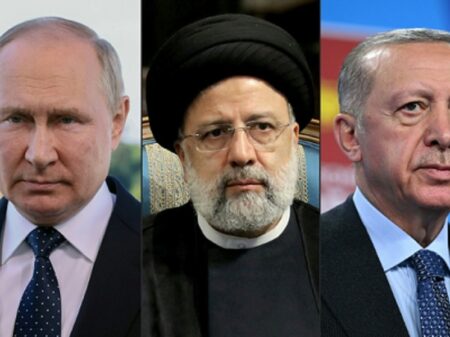 Reunidos em Teerã, líderes da Rússia, Irã e Turquia firmam acordos econômicos