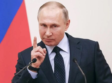 “Ocidente chegou à proeminência pela pilhagem de povos e não tem modelo de futuro”, diz Putin