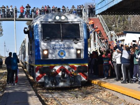 Argentina reestatiza trens e malha ferroviária do país