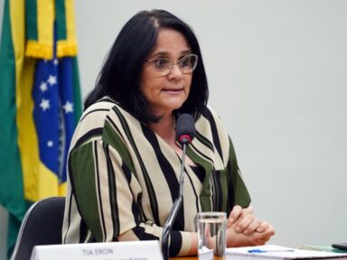 MPF quer que Damares esclareça por que não denunciou supostos crimes sexuais com crianças que teve conhecimento