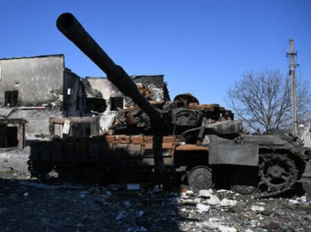 Fracassa a ‘contraofensiva’ de Zelensky: Kiev perde 1700 soldados e 101 blindados