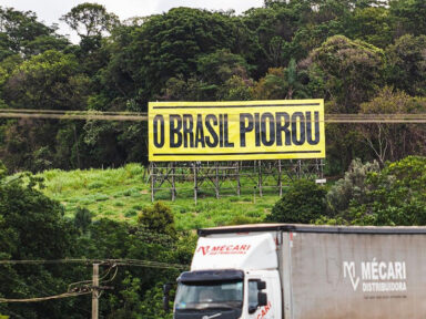 Bolsonaro engana eleitores e promete novamente corrigir a tabela de Imposto de Renda em 2023