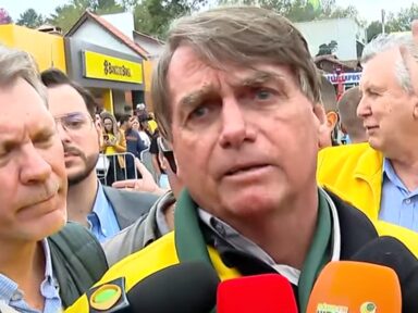 TSE cumpre lei contra fraude na eleição e Bolsonaro se queixa: ‘prejudica nosso lado’