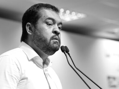 Castro indicou 250 presidiários e ex-presidiários na lista da Ceperj; Freixo entra com ação na Justiça