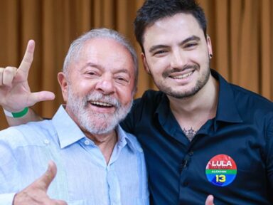 “Voto em Lula por um país mais justo e solidário”, afirma  Felipe Neto