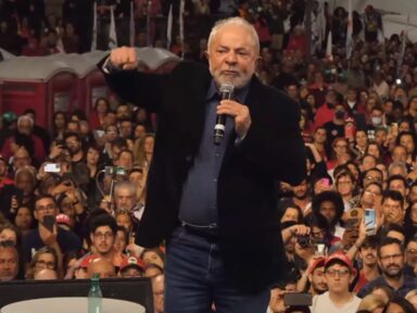 “O que aconteceu com o Ideb é uma vergonha nacional. O Brasil não merece isso”, afirmou Lula