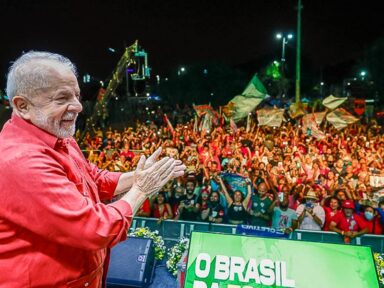 “Vamos ampliar o ensino integral, com crianças passando o dia na escola”, diz Lula