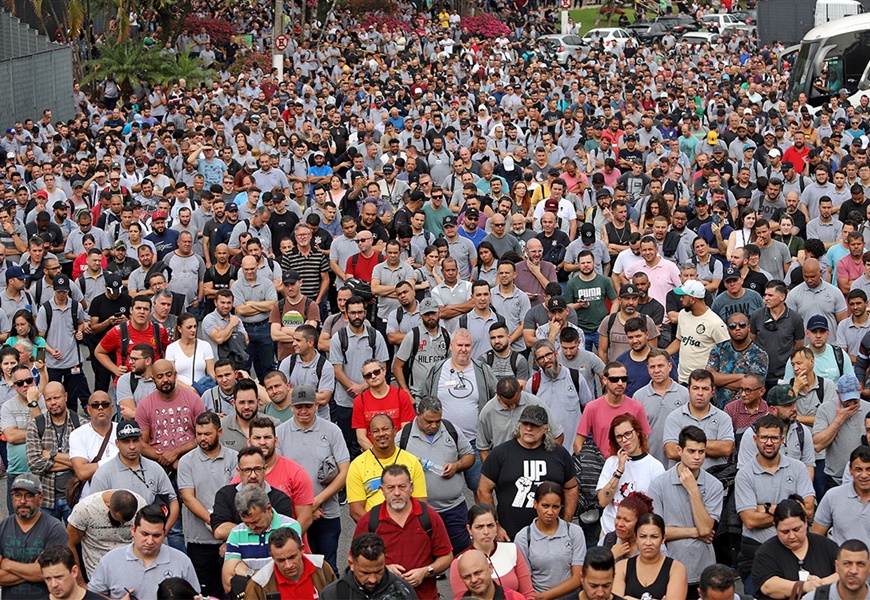 Depois de greve e até demissão em campo, jogadores e dirigentes