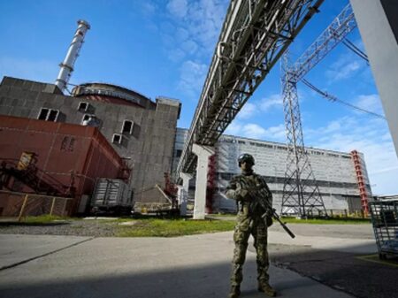 Russos debelam tentativa do regime de Kiev de assaltar central nuclear
