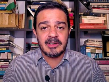 Elias Jabbour é o vencedor do Prêmio Especial do Livro da China