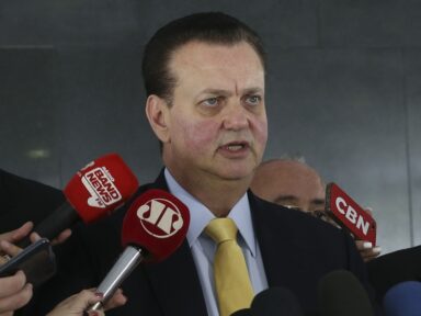 “Parabéns, presidente Lula; torço para termos um grande governo”, afirma Kassab