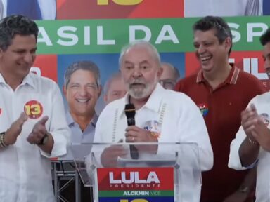 “É desumanidade o repasse federal de R$ 0,36 para a merenda escolar”, diz Lula em Sergipe