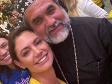 Michelle diz que o falso padre Kelmon é o “mais amado do Brasil”