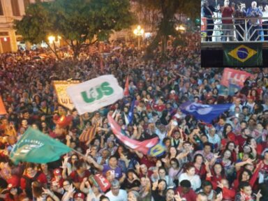 Multidão supera chuva e acompanha Lula em Juiz de Fora: “Minas é o Estado da Independência”