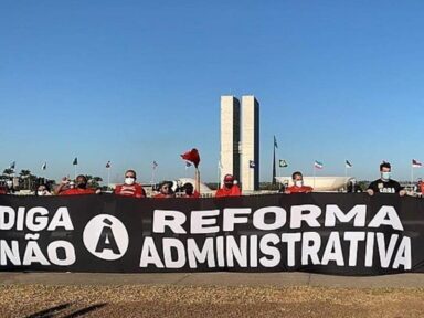 Com Bolsonaro, PEC do desmonte dos serviços públicos volta à pauta na Câmara, diz Lira