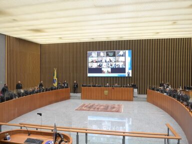 STJ decide por 10 a 2 manter o governador de Alagoas afastado do cargo