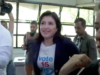 “Hoje a democracia se fortalece”, destaca Simone Tebet, ao votar