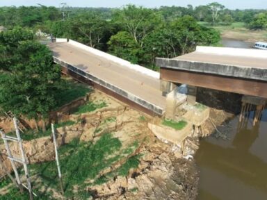 Errata: Bolsonaro não construiu ponte nenhuma. Faltou mesmo foi manutenção
