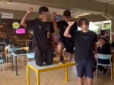 Escola de Valinhos expulsa alunos que atacaram estudante negro com referências nazistas