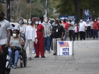 Eleição nos EUA: eleitor desaprova sanções e guerra de Biden e o fascismo trumpista