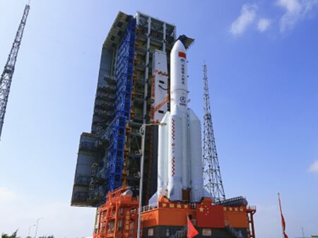 China lança módulo de laboratório para completar sua estação espacial