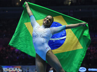 Baile de Favela: Rebeca Andrade faz história e conquista o ouro no Mundial de Ginástica