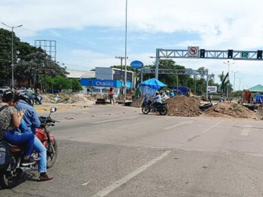 Santa Cruz comemora derrota da turba golpista e prefeito denuncia perdas