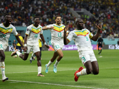 Senegal derrota Equador, repete 2002 e vai às oitavas; Holanda também avança