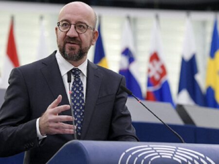 Conflito na Ucrânia faz UE agonizar enquanto EUA lucra, diz presidente do Conselho Europeu