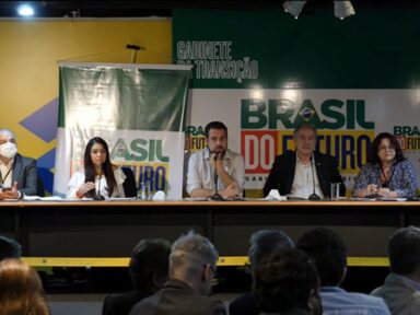 Transição denuncia que o governo deixa mais de 100 mil obras de moradias paradas