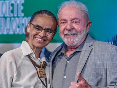 “Único governo que só deixa destruição na política ambiental é o de Bolsonaro”, disse Marina
