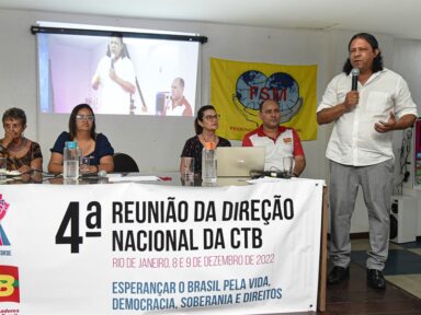 CTB convoca Frente Ampla pela reconstrução nacional