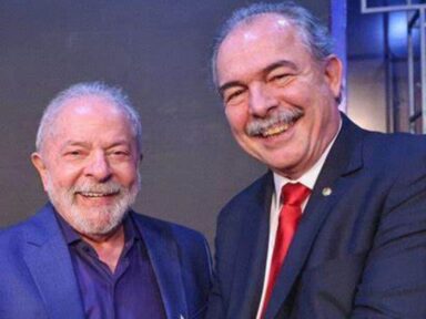 Lula nomeia Mercadante para o BNDES