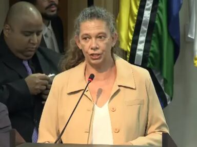 “Assumo o Ministério com a missão de garantir a todos o direito ao esporte”, afirma Ana Moser