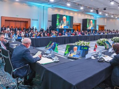 7ª Cúpula da Celac: países da AL e Caribe se comprometem a investir no crescimento conjunto