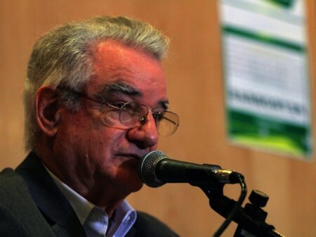Siqueira defende mudança na política de preço da Petrobrás “que penaliza o povo brasileiro”