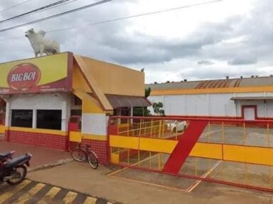 <strong>Frigorífico encerra operação no Paraná e demite 800 funcionários</strong>